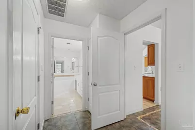 2300 Caddy Shack Ln, Pensacola, FL 32526 - Photo 21