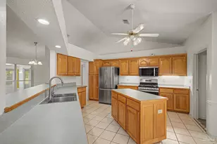 2300 Caddy Shack Ln, Pensacola, FL 32526 - Photo 15