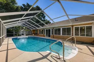 2300 Caddy Shack Ln, Pensacola, FL 32526 - Photo 1