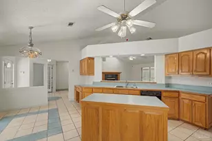 2300 Caddy Shack Ln, Pensacola, FL 32526 - Photo 13