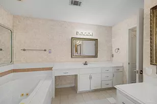 2300 Caddy Shack Ln, Pensacola, FL 32526 - Photo 23