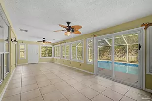 2300 Caddy Shack Ln, Pensacola, FL 32526 - Photo 35
