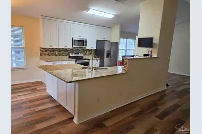 4613 Isles Dr, Pensacola, FL 32507 - Photo 7