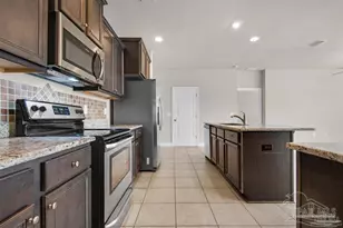 1724 Waterford Sound Blvd, Gulf Breeze, FL 32563 - Photo 5