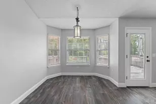 4798 Ribault Ln, Milton, FL 32570 - Photo 11