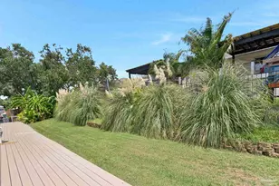 933 Coronado Dr, Gulf Breeze, FL 32563 - Photo 39