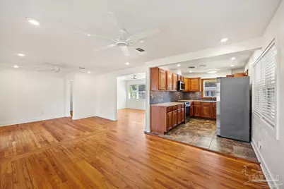 16 S 72nd Ave, Pensacola, FL 32506 - Photo 9