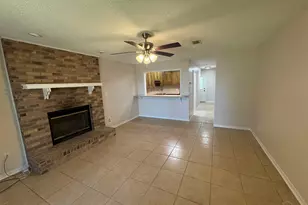 7098 W Gardner St, Milton, FL 32583 - Photo 9