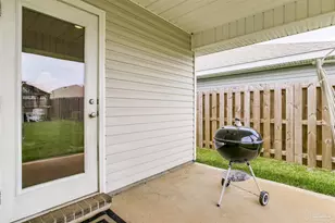 5462 Peach Dr, Milton, FL 32571 - Photo 11