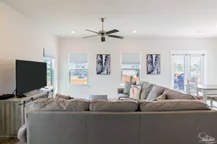 14326 Gardenglen Dr, Pensacola, FL 32507 - Photo 15