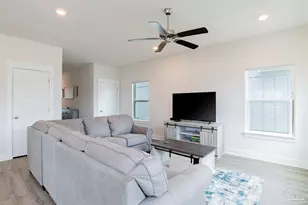 14326 Gardenglen Dr, Pensacola, FL 32507 - Photo 19