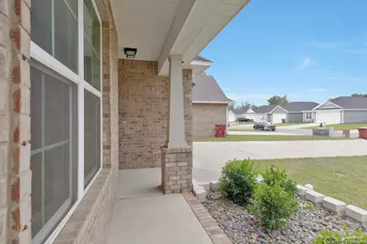5402 Parkside Dr, Pace, FL 32571 - Photo 9