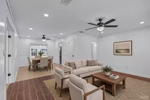 9 Linda St, Pensacola, FL 32506 - Photo 1