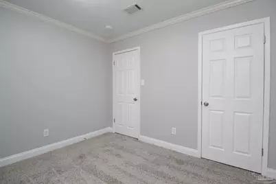 1804 Loyola Ave, Pensacola, FL 32504 - Photo 21