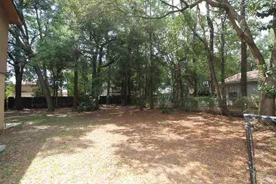 1804 Loyola Ave, Pensacola, FL 32504 - Photo 25
