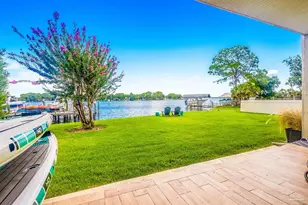 53 Yacht Club Dr, Fort Walton Beach, FL 32548 - Photo 1