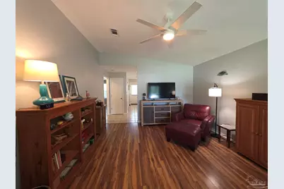 1341 Fairchild St, Pensacola, FL 32504 - Photo 3