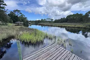 3027 N 24th Ave, Milton, FL 32583 - Photo 1