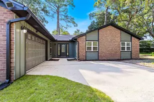 7855 Bay Meadows Dr, Pensacola, FL 32507 - Photo 3