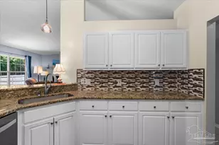 7109 Woodside Rd, Pensacola, FL 32526 - Photo 7