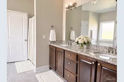 5329 Parkside Dr, Pace, FL 32571 - Photo 9