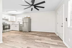 6631 Magnolia St, Milton, FL 32570 - Photo 9