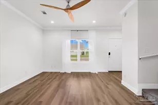 58 N M St, Pensacola, FL 32502 - Photo 11