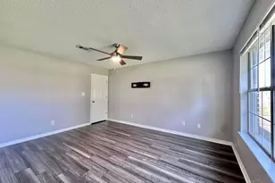 205 Bimini Ct, Pensacola, FL 32506 - Photo 9