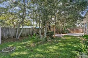 1917 Noleka Ct, Navarre, FL 32566 - Photo 17
