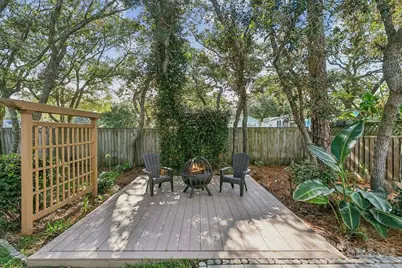 1917 Noleka Ct, Navarre, FL 32566 - Photo 15
