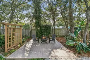 1917 Noleka Ct, Navarre, FL 32566 - Photo 15