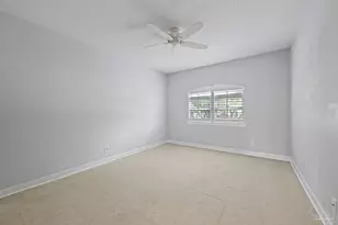 122 Baybridge Dr, Gulf Breeze, FL 32561 - Photo 13