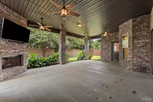 5180 Sandy Shores Dr, Gulf Breeze, FL 32563 - Photo 39