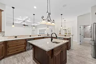 5180 Sandy Shores Dr, Gulf Breeze, FL 32563 - Photo 9