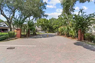 5180 Sandy Shores Dr, Gulf Breeze, FL 32563 - Photo 49