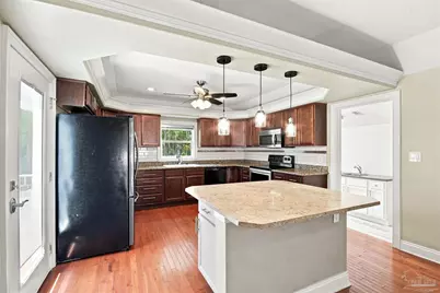 3263 Damon Dr, Milton, FL 32583 - Photo 9