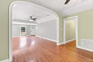 3263 Damon Dr, Milton, FL 32583 - Photo 5