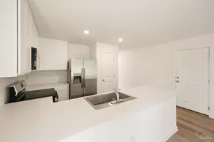 1004 Sandhills Ln, Cantonment, FL 32533 - Photo 15