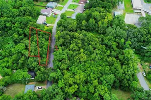 107 N Jamaica St, Pensacola, FL 32507 - Photo 1