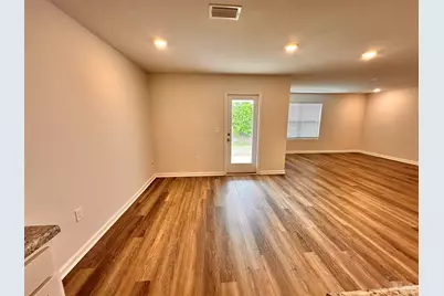 6081 Secretariat Way, Pensacola, FL 32526 - Photo 5