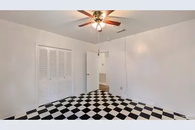 2 Manor Dr, Pensacola, FL 32507 - Photo 13