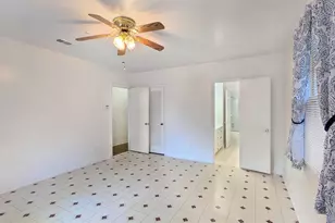 2 Manor Dr, Pensacola, FL 32507 - Photo 21