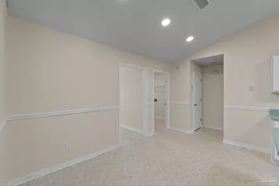 2028 Peregrine Ct, Pensacola, FL 32506 - Photo 11