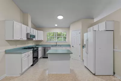 2028 Peregrine Ct, Pensacola, FL 32506 - Photo 15