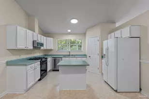 2028 Peregrine Ct, Pensacola, FL 32506 - Photo 15