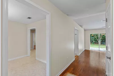 2028 Peregrine Ct, Pensacola, FL 32506 - Photo 5
