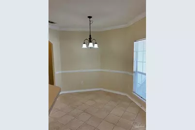 1406 E Scott St, Pensacola, FL 32503 - Photo 9