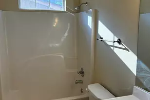 1406 E Scott St, Pensacola, FL 32503 - Photo 17