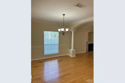 1406 E Scott St, Pensacola, FL 32503 - Photo 7