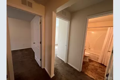8921 Camshire Cir, Pensacola, FL 32507 - Photo 11
